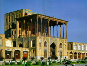 دانستنی عمارت عالی قاپو