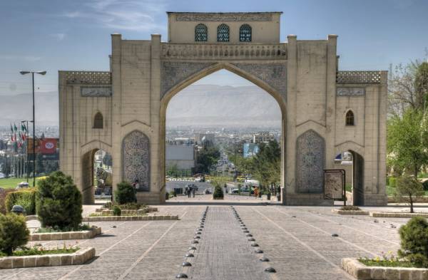 تاریخچه دروازه قرآن شیراز